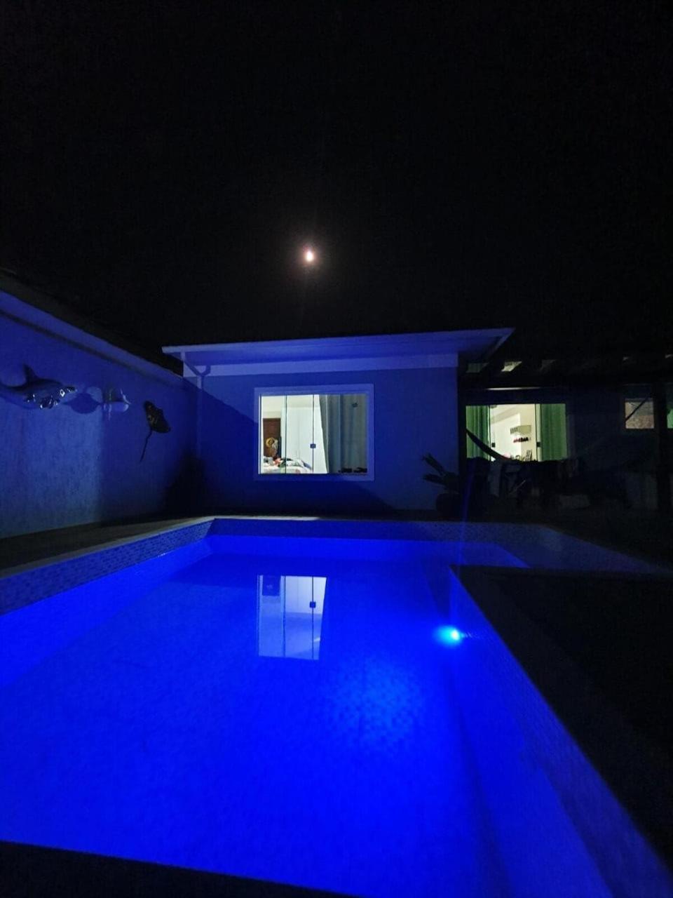 Casa De No Pero Com Piscina E Hidromassagem Casa de férias Cabo Frio